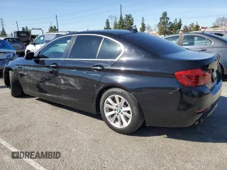 2015 BMW 5 Series 528i z VIN WBA5A5C58FD519965, wystawiony jako Copart lot #49333285 z przebiegiem 113 693 mil mil oraz Szkoda całkowita • Salvage title. Historia ofert i sprzedaży dostępna na DreamBid. Obrazek 2.