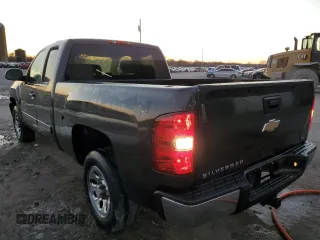 2010 Chevrolet Silverado 1500 LS with VIN 1GCSCREA9AZ177245, listed as a Copart auction lot 87244714 with 268,973 mi miles and Salvage Title. Bid and sale history available at carsss.com. Image 2.