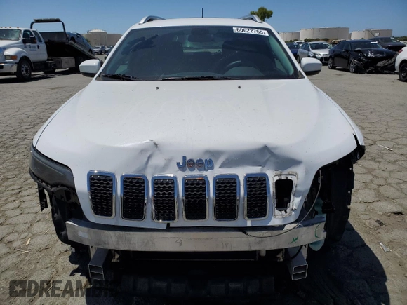 2019 Jeep Cherokee Latitude z VIN 1C4PJLCB0KD248870, wystawiony jako Copart lot #60622765 z przebiegiem 158 329 mil mil oraz Szkoda całkowita • Salvage title. Historia ofert i sprzedaży dostępna na DreamBid. Obrazek 5.