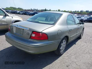 2002 Mercury Sable GS z VIN 1MEFM50U42G638338, wystawiony jako IAAI lot #42100728 z przebiegiem 208 055 mil mil oraz . Historia ofert i sprzedaży dostępna na DreamBid. Obrazek 4.