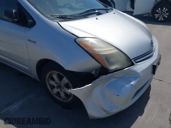 2007 Toyota Prius with VIN JTDKB20U777620685, listed as a IAAI auction lot 42095363 with 228,879 mi miles. Bid and sale history available at carsss.com. Image 6.