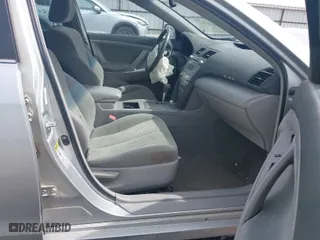 2007 Toyota Camry Hybrid with VIN 4T1BB46K07U017446, listed as a IAAI auction lot 41817127 with 226,068 mi miles. Bid and sale history available at carsss.com. Image 5.
