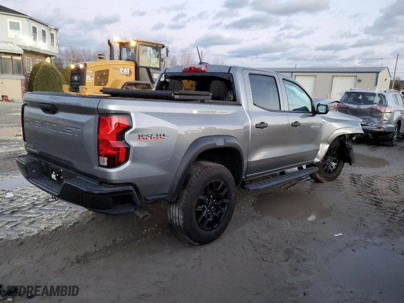 2024 Chevrolet Colorado 4WD Trail Boss with VIN 1GCPTEEK0R1112043, listed as a Copart auction lot 87458074 with 0 mi miles and Salvage Title. Bid and sale history available at carsss.com. Image 3.