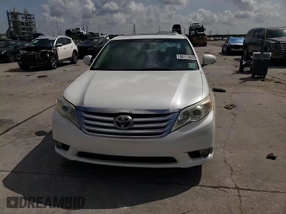 2012 Toyota Avalon with VIN 4T1BK3DB9CU442350, listed as a Copart auction lot 60113625 with 209,260 mi miles and Salvage title. Bid and sale history available at DreamBid. Image 13.