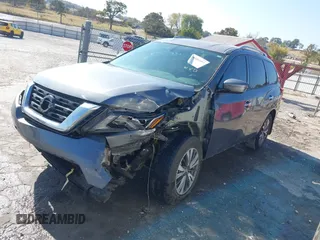 2020 Nissan Pathfinder S with VIN 5N1DR2AN5LC643553, listed as a IAAI auction lot 40581997 with 99,062 mi miles. Bid and sale history available at carsss.com. Image 17.