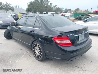 2008 Mercedes-Benz C-Class 3.0L Sport with VIN WDDGF54X98R016468, listed as a IAAI auction lot 40624129 with 158,898 mi miles. Bid and sale history available at carsss.com. Image 3.