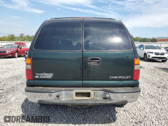 2002 Chevrolet Tahoe LS with VIN 1GNEC13Z22R140215, listed as a Copart auction lot 70225174 with 263,278 mi miles and Salvage Title. Bid and sale history available at carsss.com. Image 6.