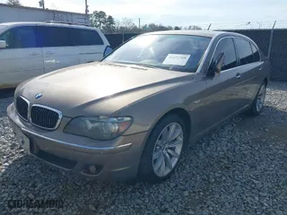 2007 BMW 7 Series 750Li with VIN WBAHN83527DT69498, listed as a IAAI auction lot 41475708 with 97,814 mi miles. Bid and sale history available at carsss.com. Image 2.