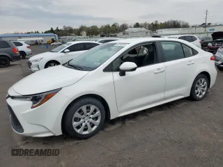 2020 Toyota Corolla LE with VIN JTDEPRAE6LJ102773, listed as a Copart auction lot 53292235 with 99,217 mi miles and Clean Title. Bid and sale history available at carsss.com. Image 1.