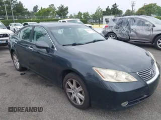 2008 Lexus ES 330 z VIN JTHBJ46G382176668, wystawiony jako IAAI lot #42431450 z przebiegiem 227 035 mil mil oraz . Historia ofert i sprzedaży dostępna na DreamBid. Obrazek 1.