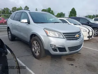 2016 Chevrolet Traverse LT z VIN 1GNKRHKD4GJ254190, wystawiony jako IAAI lot #42474340 z przebiegiem 200 285 mil mil oraz . Historia ofert i sprzedaży dostępna na DreamBid. Obrazek 1.
