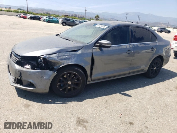 2013 Volkswagen Jetta SE with VIN 3VWDP7AJ5DM355176, listed as a Copart auction lot 60324525 with 192,226 mi miles and Salvage title. Bid and sale history available at DreamBid. Image 1.