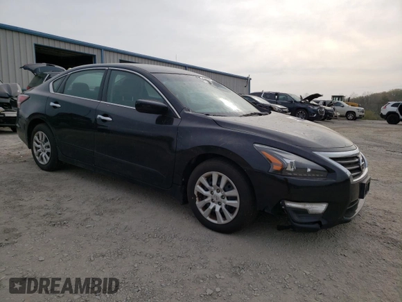 2015 Nissan Altima S with VIN 1N4AL3AP5FC262103, listed as a Copart auction lot 54629775 with 245,978 mi miles and Clean Title. Bid and sale history available at carsss.com. Image 4.