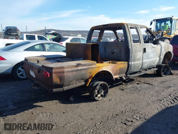 2003 Ford F-350 XL with VIN 1FTSX31PX3EB78734, listed as a IAAI auction lot 41611455 with Not provided miles and . Bid and sale history available at DreamBid. Image 4.
