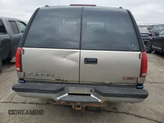 1998 GMC Yukon with VIN 1GKEK13R0WJ728697, listed as a Copart auction lot 45138855 with 283,616 mi miles and Salvage Title. Bid and sale history available at carsss.com. Image 6.