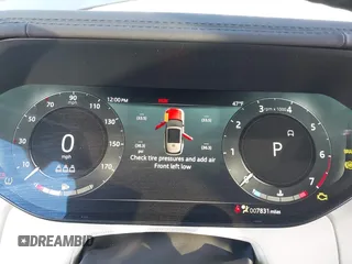 2023 Land Rover Range Rover SE z VIN SALKP9E78PA086430, wystawiony jako IAAI lot #41336935 z przebiegiem 7 831 mil mil oraz . Historia ofert i sprzedaży dostępna na DreamBid. Obrazek 7.
