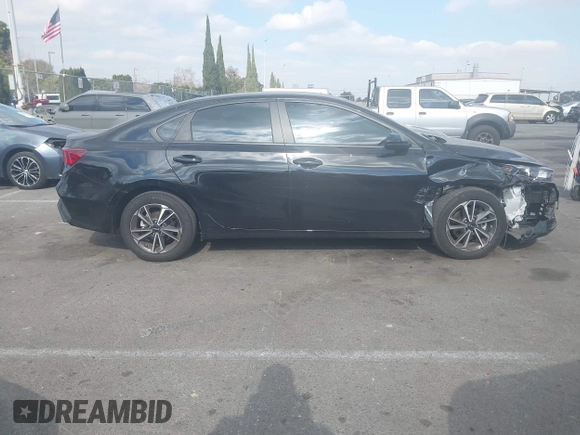 2023 Kia Forte LXS with VIN 3KPF24AD4PE603287, listed as a IAAI auction lot 41366437 with 44,107 mi miles and . Bid and sale history available at DreamBid. Image 13.