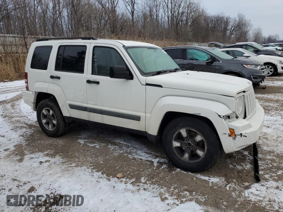 2008 Jeep Liberty Sport z VIN 1J8GN28K78W255067, wystawiony jako Copart lot #86998644 z przebiegiem 151 009 mil mil oraz Czysty tytuł • Clean title. Historia ofert i sprzedaży dostępna na DreamBid. Obrazek 4.