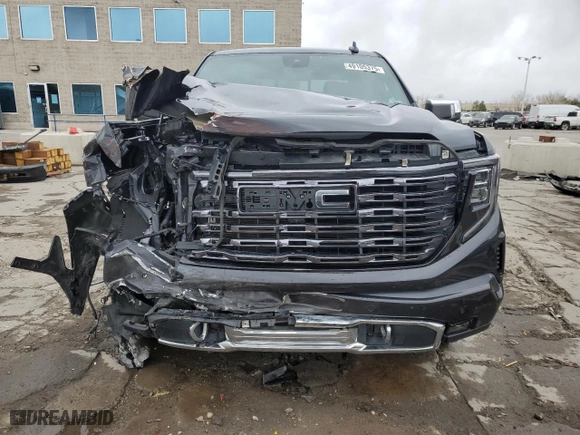 2023 GMC Sierra 1500 Denali Ultimate with VIN 1GTUUHEL3PZ281854, listed as a Copart auction lot 49105375 with 41,326 mi miles and Salvage Title. Bid and sale history available at carsss.com. Image 5.