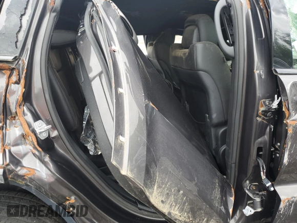 2020 Jeep Grand Cherokee Laredo E z VIN 1C4RJFAG7LC169759, wystawiony jako Copart lot #58917125 z przebiegiem Nie podano mil oraz Szkoda całkowita • Salvage title. Historia ofert i sprzedaży dostępna na DreamBid. Obrazek 11.