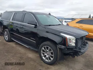 2020 GMC Yukon XL Denali with VIN 1GKS1HKJ8LR181119, listed as a IAAI auction lot 41794775 with 206,337 mi miles. Bid and sale history available at carsss.com. Image 1.