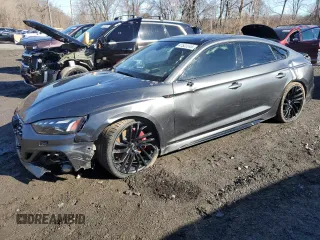 2021 Audi RS 5 Sportback z VIN WUAAWCF53MA900661, wystawiony jako Copart lot #56548885 z przebiegiem 35 564 mil mil oraz Szkody całkowita. Historia ofert i sprzedaży dostępna na DreamBid. Obrazek 1.