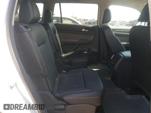 2021 Volkswagen Atlas SE z VIN 1V2HR2CA9MC610541, wystawiony jako Copart lot #60108155 z przebiegiem 29 700 mil mil oraz Szkoda całkowita • Salvage title. Historia ofert i sprzedaży dostępna na DreamBid. Obrazek 11.