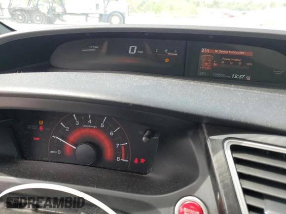 2014 Honda Civic Si z VIN 2HGFB6E51EH703042, wystawiony jako Copart lot #53971485 z przebiegiem 193 207 mil mil oraz Szkoda całkowita • Salvage title. Historia ofert i sprzedaży dostępna na DreamBid. Obrazek 9.