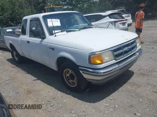 1993 Ford Ranger STX с VIN 1FTCR14A4PPB05766, выставлен на аукционе IAAI как лот 42721246 с пробегом 44 881 миль миль и . История ставок и продаж доступна на DreamBid. Изображение 1.