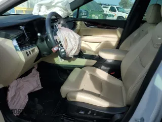 2017 Cadillac XT5 Luxury FWD with VIN 1GYKNBRS9HZ271747, listed as a Copart auction lot 51483085 with 19,987 mi miles and Salvage Title. Bid and sale history available at DreamBid. Image 7.