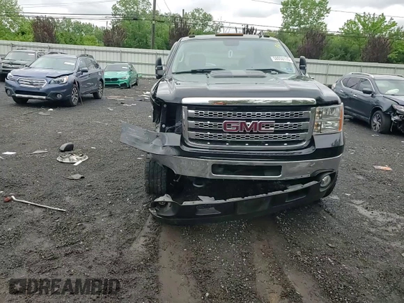 2012 GMC Sierra 2500HD SLE z VIN 1GT220CG3CZ241577, wystawiony jako Copart lot #58050175 z przebiegiem 166 821 mil mil oraz Szkoda całkowita • Salvage title. Historia ofert i sprzedaży dostępna na DreamBid. Obrazek 13.