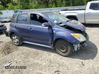 2006 Scion xA z VIN JTKKT624060148699, wystawiony jako Copart lot #54337385 z przebiegiem 227 208 mil mil oraz Szkody całkowita. Historia ofert i sprzedaży dostępna na DreamBid. Obrazek 4.