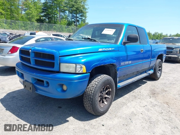 2001 Dodge 1500 z VIN 1B7HF13Z11J192882, wystawiony jako IAAI lot #42409851 z przebiegiem 114 905 mil mil oraz . Historia ofert i sprzedaży dostępna na DreamBid. Obrazek 2.