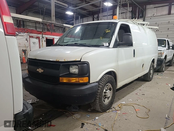 2014 Chevrolet Express Cargo z VIN 1GCWGFCA6E1197965, wystawiony jako IAAI lot #42511886 z przebiegiem 199 293 mil mil oraz . Historia ofert i sprzedaży dostępna na DreamBid. Obrazek 20.
