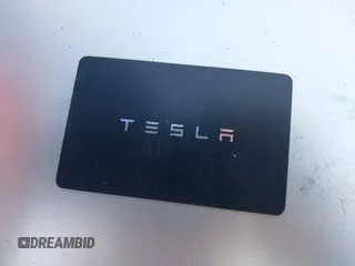 2022 Tesla Model 3 z VIN 5YJ3E1EA6NF332281, wystawiony jako IAAI lot #42198946 z przebiegiem 54 220 mil mil oraz . Historia ofert i sprzedaży dostępna na DreamBid. Obrazek 11.