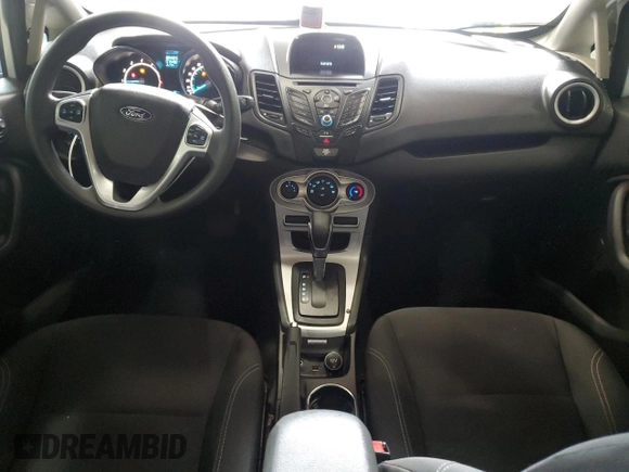 2019 Ford Fiesta SE z VIN 3FADP4BJ6KM112222, wystawiony jako Copart lot #54720095 z przebiegiem 73 492 mil mil oraz Szkoda całkowita • Salvage title. Historia ofert i sprzedaży dostępna na DreamBid. Obrazek 8.