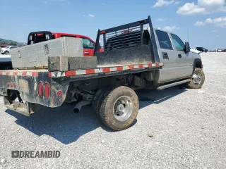 2005 Chevrolet Silverado 3500 DRW LT with VIN 1GCJK33295F911087, listed as a Copart auction lot 68901824 with 0 mi miles and Non Repairable. Bid and sale history available at carsss.com. Image 3.