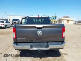 2022 Ram 1500 Big Horn z VIN 1C6RREBG6NN464013, wystawiony jako IAAI lot #41784284 z przebiegiem Nie podano mil oraz . Historia ofert i sprzedaży dostępna na DreamBid. Obrazek 15.