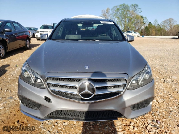 2014 Mercedes-Benz E-Class E 250 BlueTEC Luxury with VIN WDDHF9HB7EA941819, listed as a Copart auction lot 51403925 with 378,730 mi miles and Salvage Title. Bid and sale history available at carsss.com. Image 5.