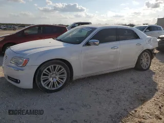 2014 Chrysler 300 with VIN 2C3CCAEG0EH166641, listed as a Copart auction lot 43961855 with 125,655 mi miles and Salvage Title. Bid and sale history available at carsss.com. Image 1.