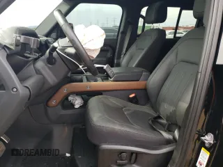 2023 Land Rover Defender X с VIN SALEXEEU8P2165523, выставлен на аукционе Copart как лот 65044174 с пробегом 16 560 миль миль и Списание • Salvage title. История ставок и продаж доступна на DreamBid. Изображение 7.