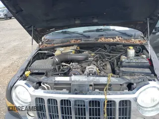 2005 Jeep Liberty Limited with VIN 1J4GK58K85W513961, listed as a IAAI auction lot 41921343 with 347,996 mi miles and . Bid and sale history available at DreamBid. Image 10.