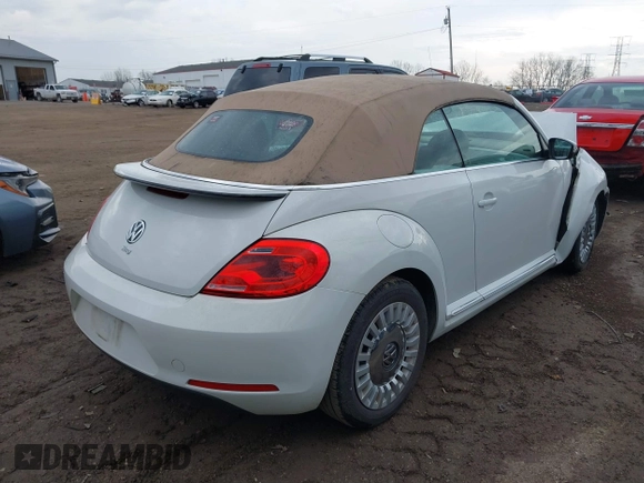 2015 Volkswagen Beetle 1.8T w/Tech with VIN 3VW517AT3FM805868, listed as a IAAI auction lot 40886820 with 113,380 mi miles and . Bid and sale history available at DreamBid. Image 4.