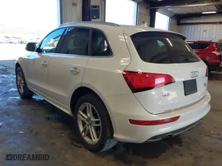 2015 Audi Q5 Premium Plus with VIN WA1DGAFP2FA130155, listed as a IAAI auction lot 41699314 with 118,377 mi miles. Bid and sale history available at carsss.com. Image 3.