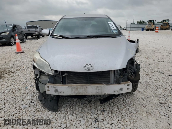 2010 Toyota Matrix z VIN 2T1KU4EE3AC484665, wystawiony jako Copart lot #54754815 z przebiegiem 96 658 mil mil oraz Szkoda całkowita • Salvage title. Historia ofert i sprzedaży dostępna na DreamBid. Obrazek 5.