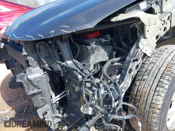 2018 Chrysler Pacifica Touring L with VIN 2C4RC1BG4JR204161, listed as a IAAI auction lot 41737734 with 87,323 mi miles and . Bid and sale history available at DreamBid. Image 20.