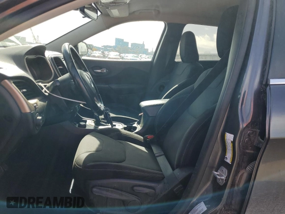 2015 Jeep Cherokee Latitude with VIN 1C4PJMCB8FW714755, listed as a Copart auction lot 51433485 with 174,632 mi miles and Salvage Title. Bid and sale history available at carsss.com. Image 7.