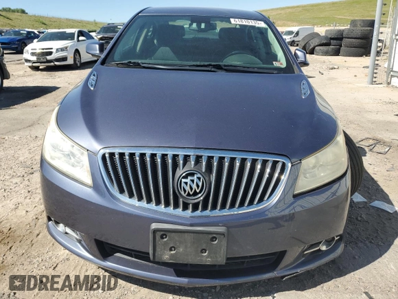 2013 Buick LaCrosse Leather z VIN 1G4GC5E33DF270943, wystawiony jako Copart lot #61810135 z przebiegiem 140 821 mil mil oraz Szkoda całkowita • Salvage title. Historia ofert i sprzedaży dostępna na DreamBid. Obrazek 5.