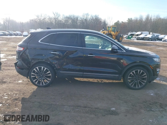 2019 Lincoln MKC Reserve with VIN 5LMTJ3DH1KUL01408, listed as a IAAI auction lot 41396256 with 75,769 mi miles. Bid and sale history available at carsss.com. Image 13.