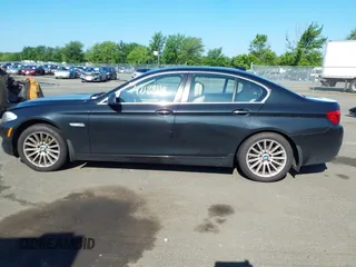 2013 BMW 5 Series 535i xDrive with VIN WBAFU7C5XDDU73107, listed as a IAAI auction lot 42556498 with 177,229 mi miles and . Bid and sale history available at DreamBid. Image 14.